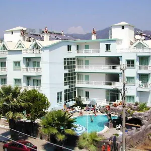 2* Apart Otel Karakas
